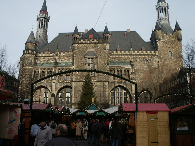 021220_02aachenxmas.jpg