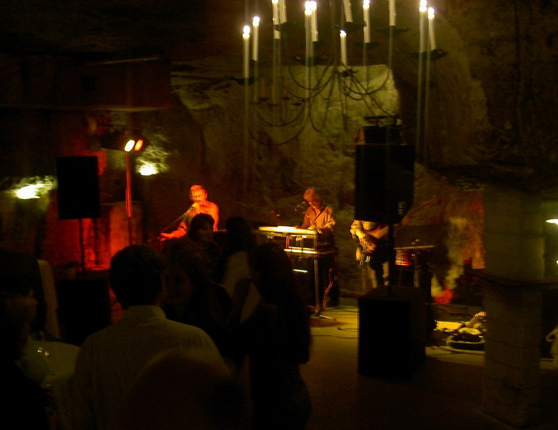 geulhem311003_band