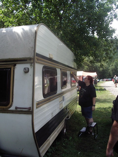 camping240704_cleaning01