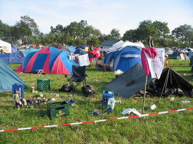 woa04_021_0508k_campings3