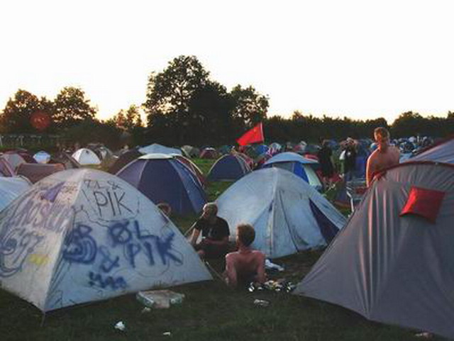 woa04_086_0608k_campings8