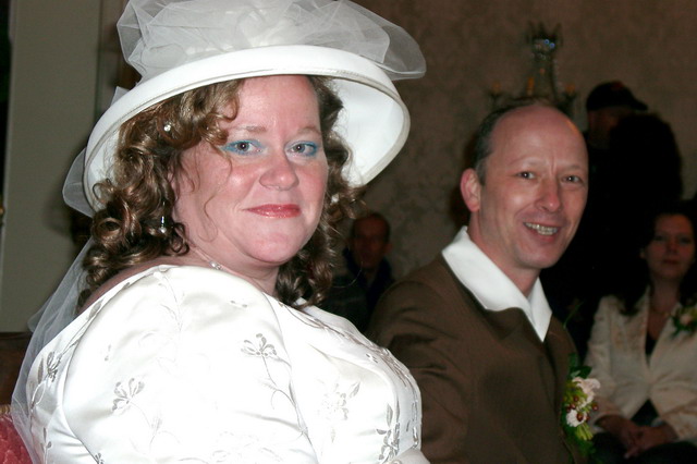 marriage_anneke_cordy111104_02