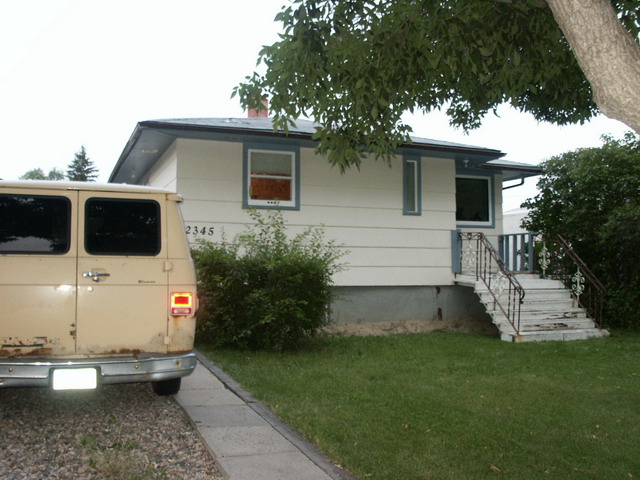 can070904_15_robshouse