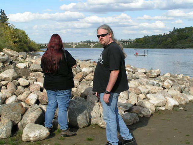 can080904_27a_riverside