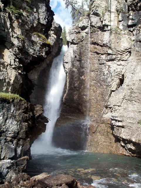 can120904_20_johnston_canyon