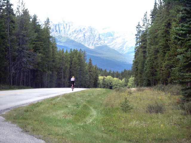 can120904_21_bowvalleyparkway