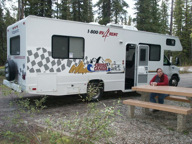 can120904_41_lakelouisecampground_site