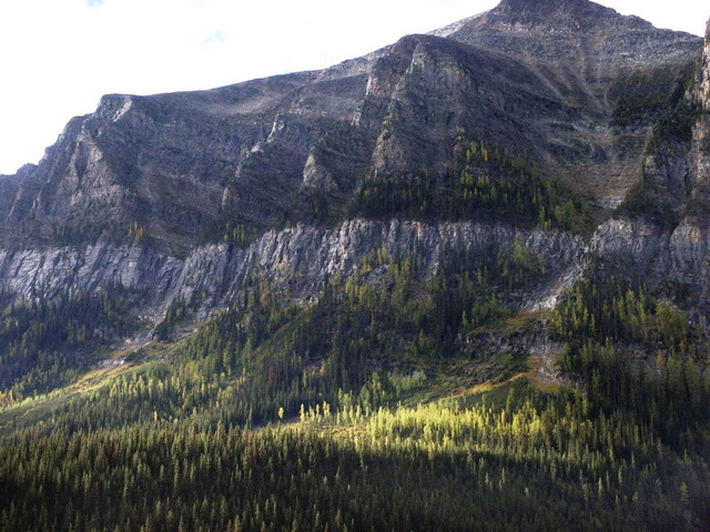 can130904_08_lakelouise_mountain