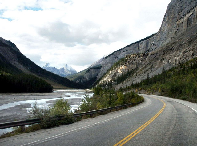 can130904_66_icefieldsparkway