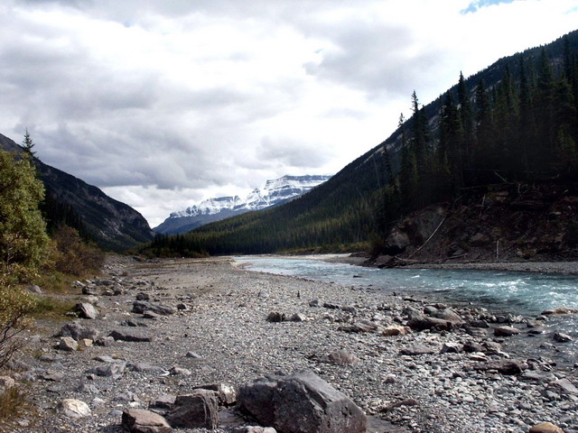 can130904_69_river