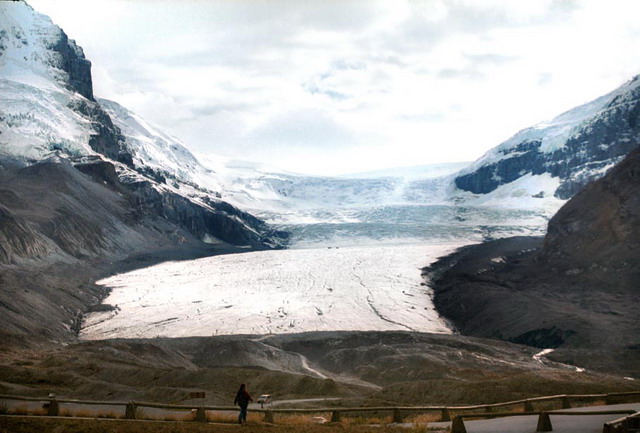 can130904_74n_columbiaicefields