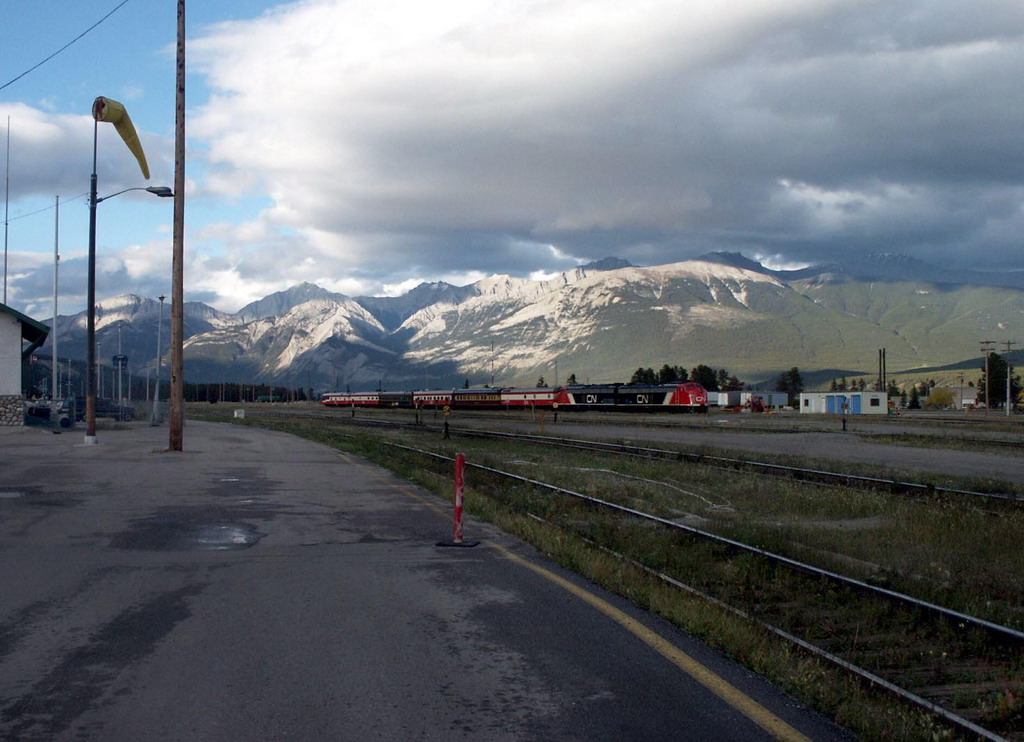 can140904_11_jasper_trainstation
