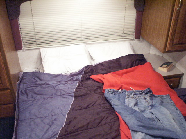 can160904_06_motorhome