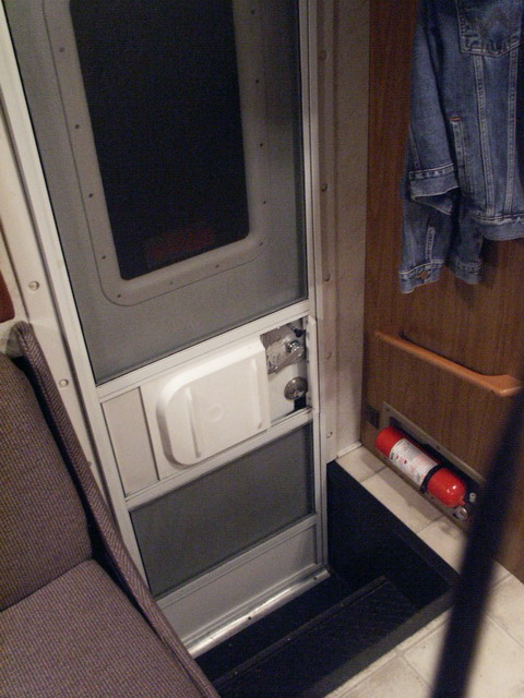can160904_10_motorhome