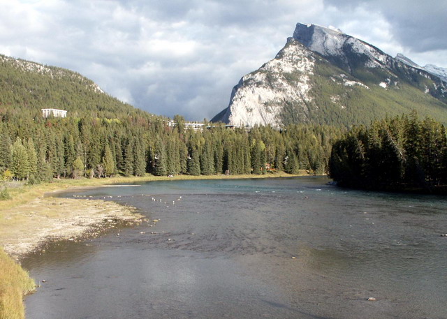 can190904_04_banff