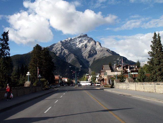 can190904_06_banff.