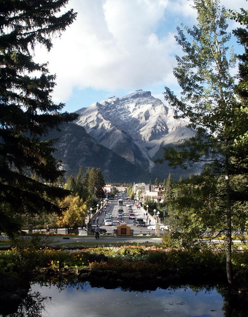 can190904_08_banff.