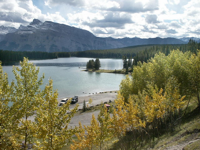 can200904_23_twojacklake