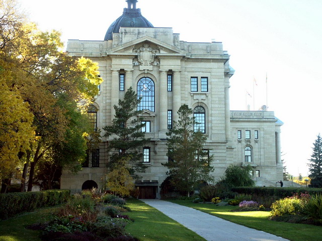 can250904_14_legislativebuilding