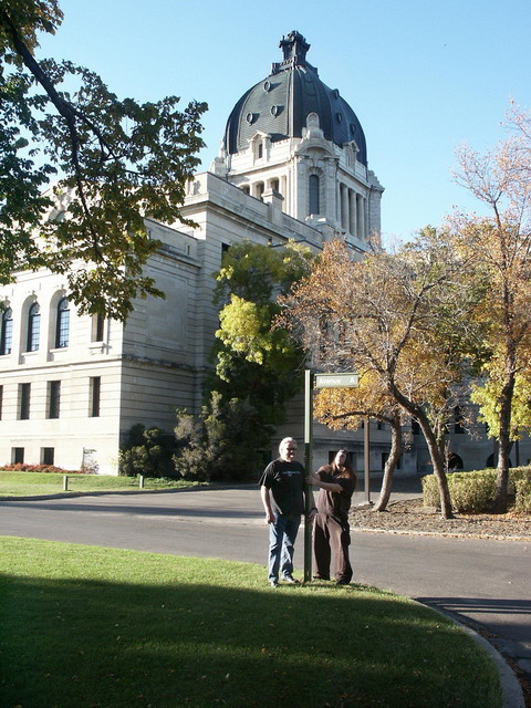 can250904_16_nico_tim_legislativebuilding