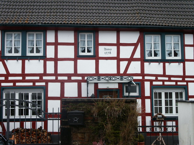 aw140205_18_schuetzbahn