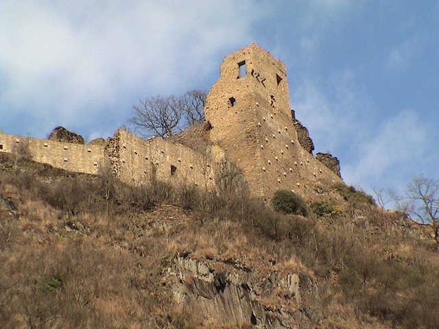 dannysandy130305_19s_altenahr_sandyscastle