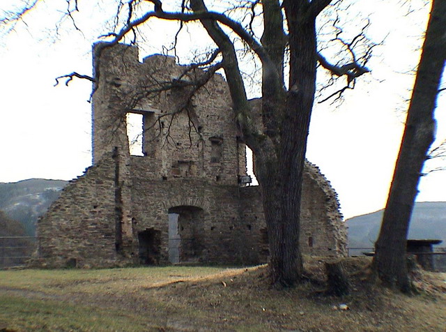 dannysandy130305_26s_altenahr_sandyscastle