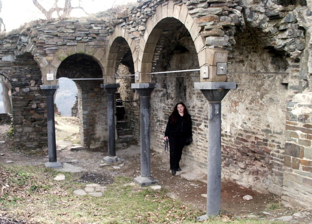 dannysandy130305_29_altenahr_sandyscastle_sandy