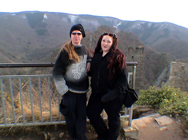 dannysandy130305_40s_altenahr_sandyscastle_danny_dandy