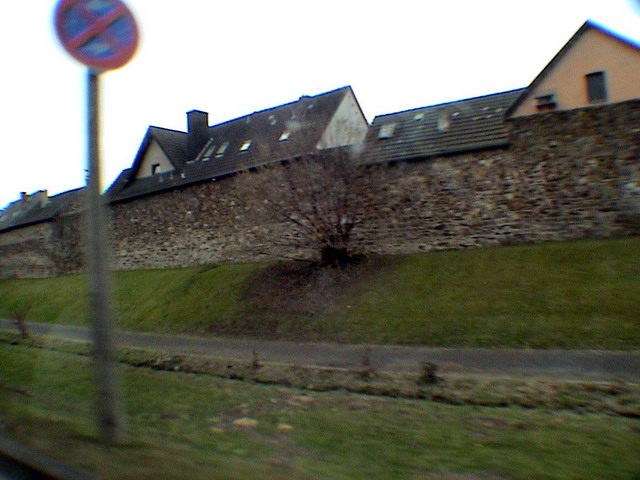 dannysandy140305_05s_ahrweiler_citywall