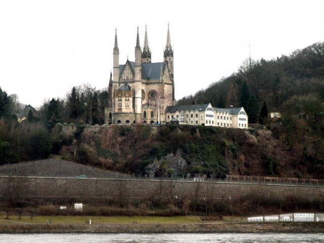 dannysandy140305_15_remagen_apollinarischurch