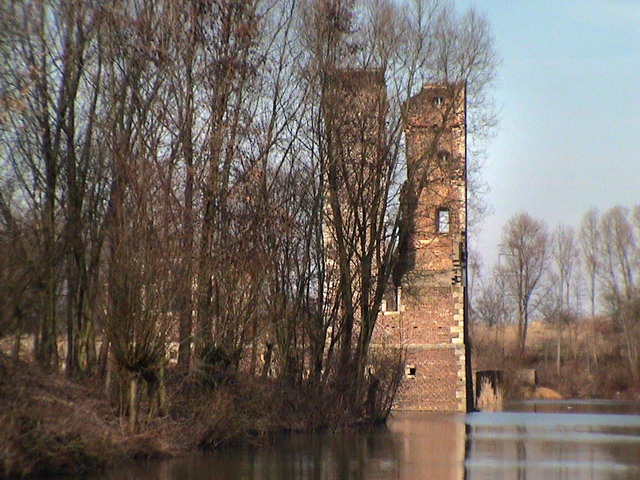dannysandy150305_04s_heerlen_nicoscastle