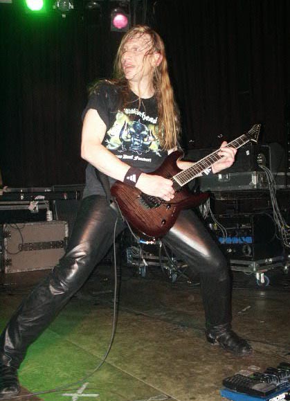metalchurch030605_20_jay