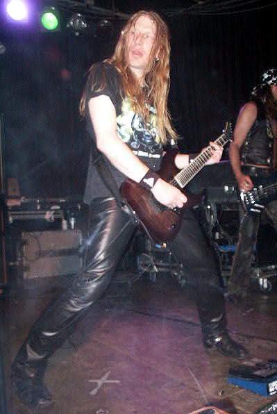 metalchurch030605_23_jay