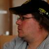 int_helena040705_21_theo