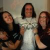 int_helena040705_61