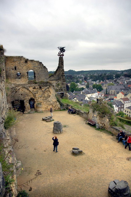 marlin150805_15_valkenburg_castleruins_knightshall