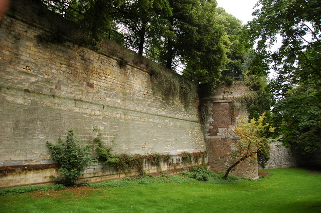 marlin150805_45_maastricht_citywall