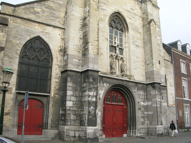 marlin150805_64m_maastricht_church_markt