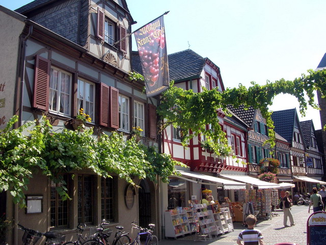 marlin170805_16m_ahrweiler_ahrhutstrasse