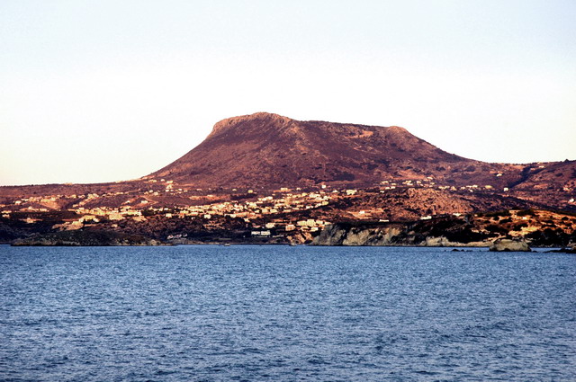 crete060905_22_kalives_viewplaka