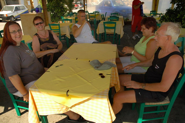 crete070905_01_kalives_provlita