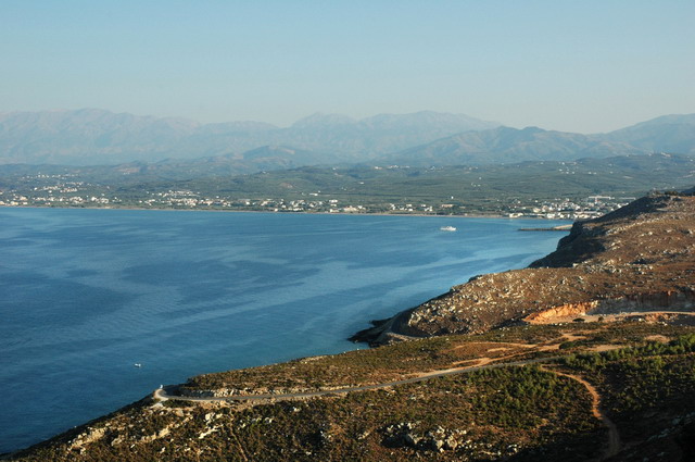 crete070905_77_rodopou_view_kolimbari