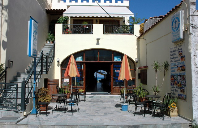 crete080905_11_kalives