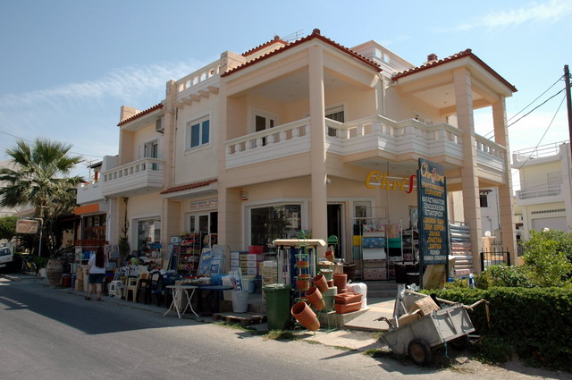 crete080905_19_kalives