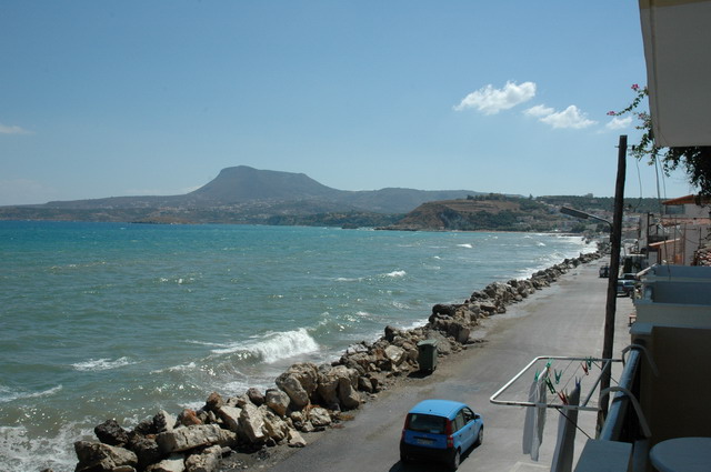 crete090905_02_kalives_balconyview