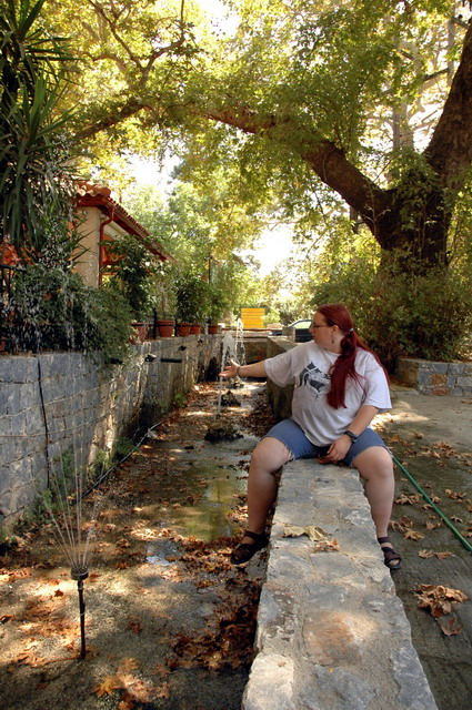 crete090905_10_armeni