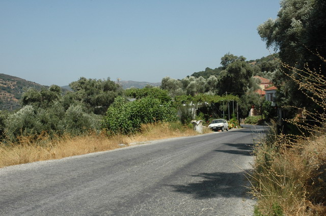crete110905_18_between_voukolies_paleochorea