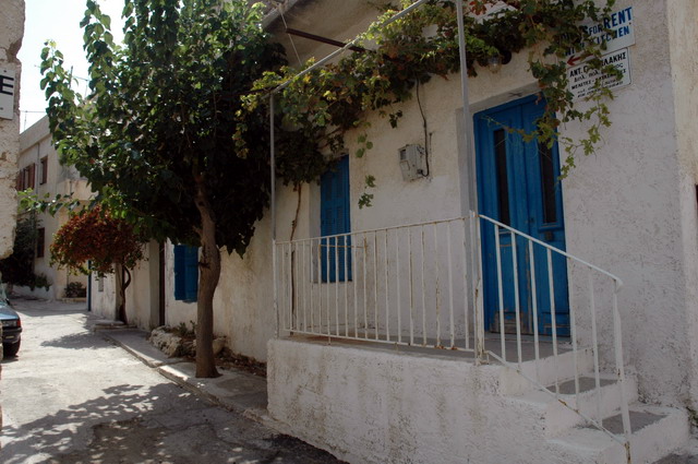 crete110905_32_paleochora