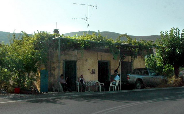 crete110905_85_between_kantanos_tavroniti